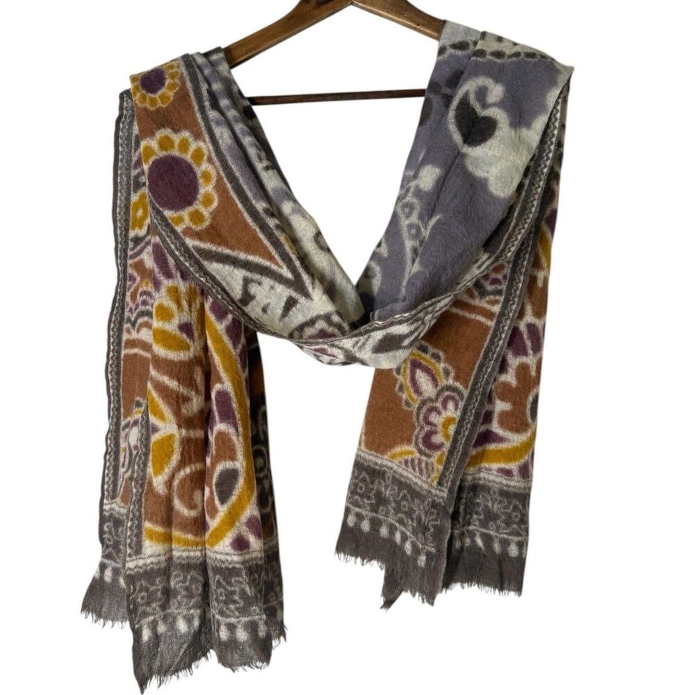 Tre Vero 100% Wool Scarf Shawl Wrap Floral Boho Cozy Warm